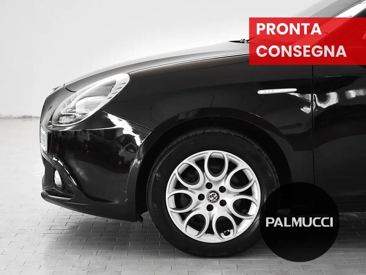 Alfa Romeo Giulietta usata a Prato (7)