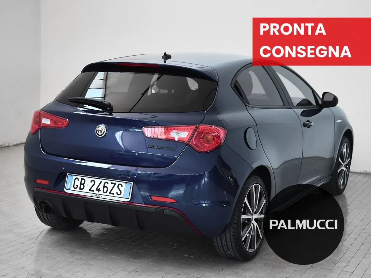 Alfa Romeo Giulietta usata a Prato (3)