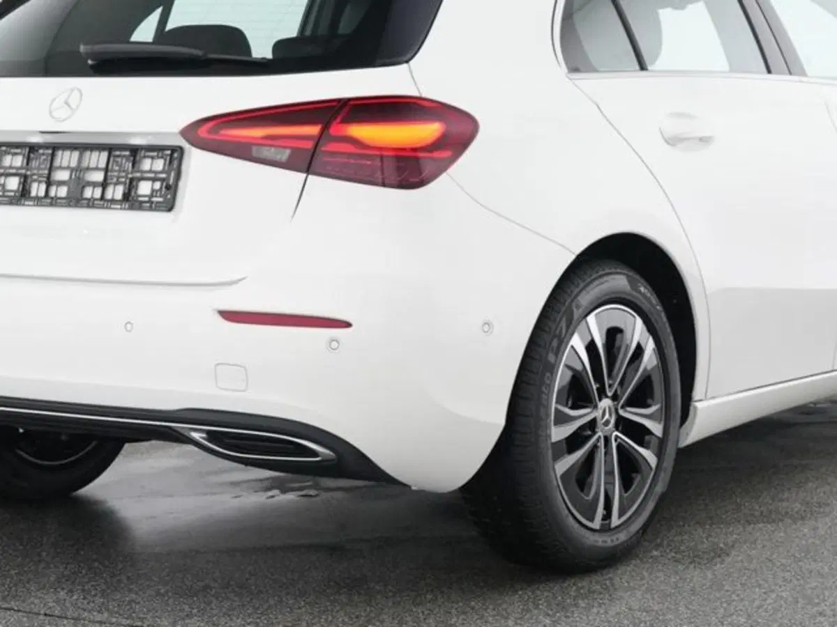 Mercedes-Benz Classe A Sedan usata a Novara (5)