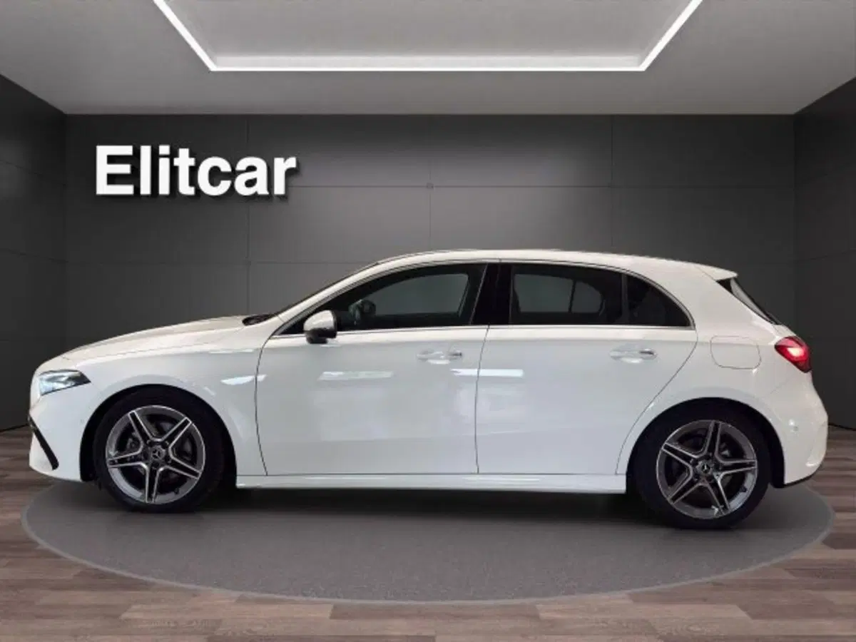 Mercedes-Benz Classe A Sedan usata a Novara (4)