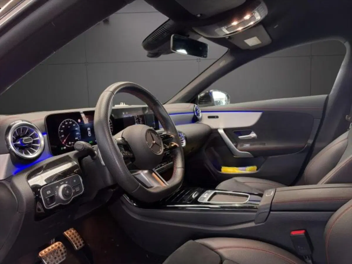 Mercedes-Benz CLA usata a Novara (10)