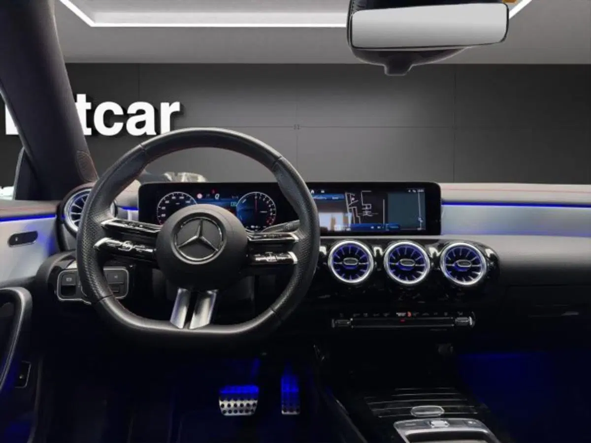 Mercedes-Benz CLA usata a Novara (9)