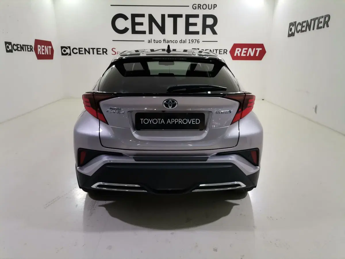 Toyota Toyota C-HR usata a Salerno (5)