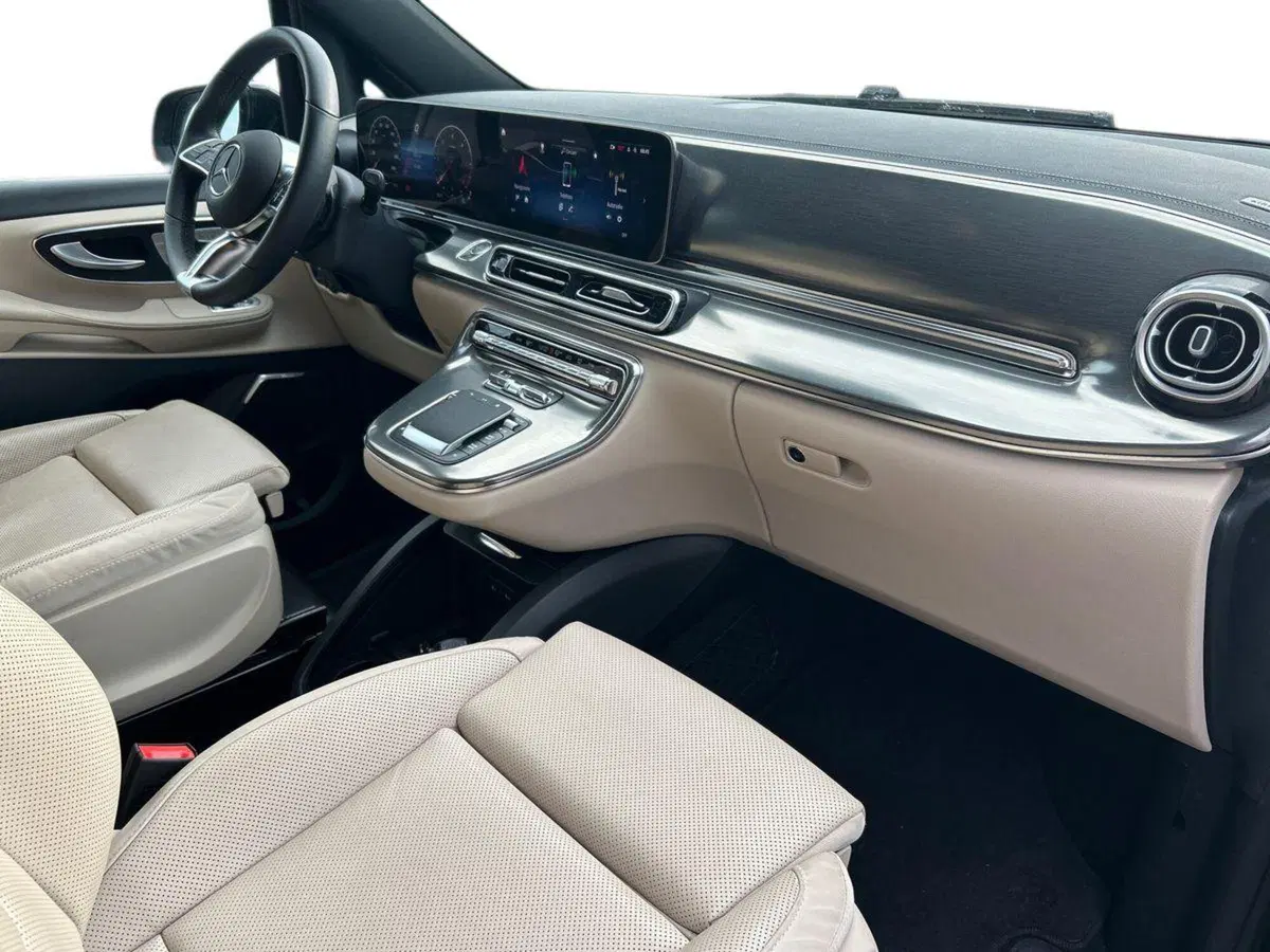 Mercedes-Benz Classe V usata a Milano (15)