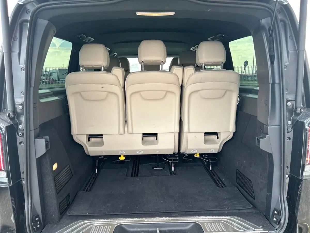 Mercedes-Benz Classe V usata a Milano (8)