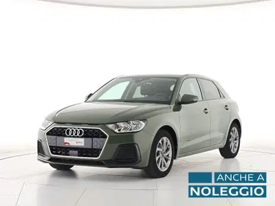 Audi A1 Sportback 30 1.0 tfsi Business 116cv del 2025 usata a Alba