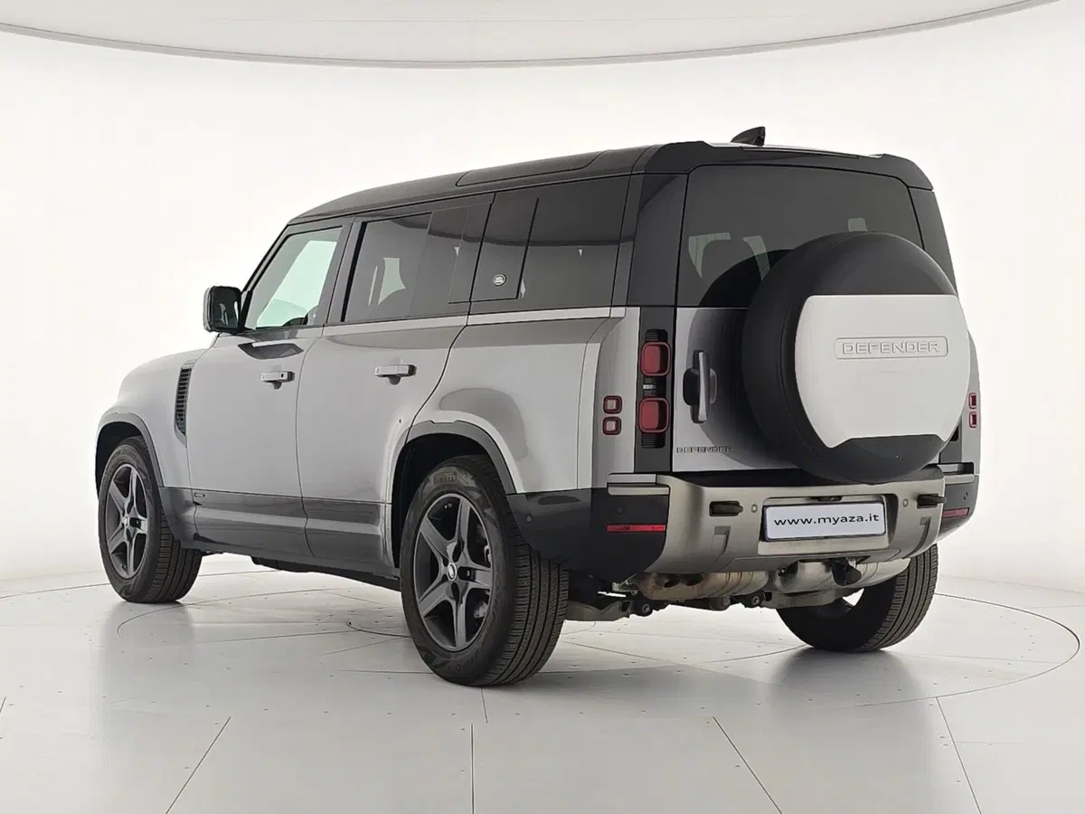 Land Rover Defender usata a Cuneo (4)