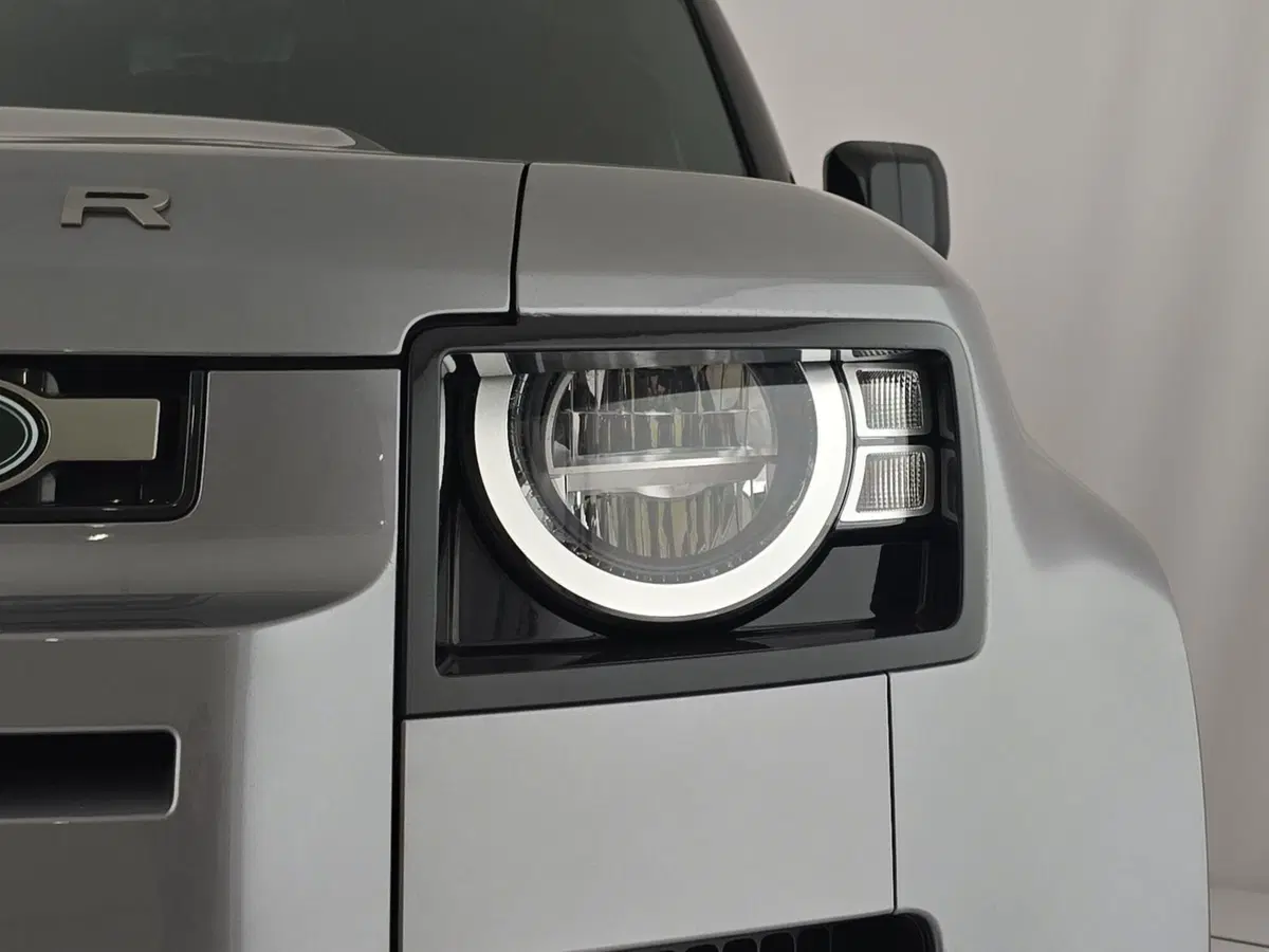 Land Rover Defender usata a Cuneo (6)