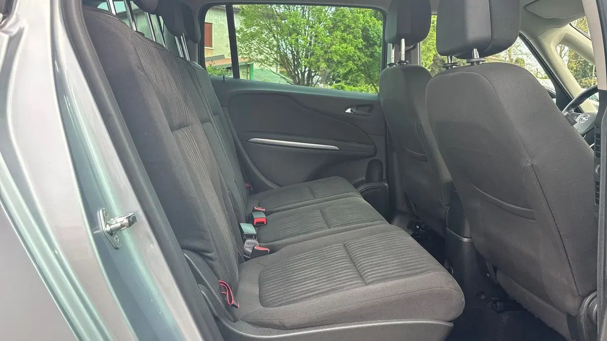 Opel Zafira Tourer usata a Treviso (14)