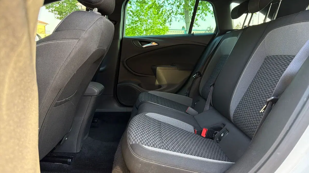 Opel Astra Station Wagon usata a Treviso (14)