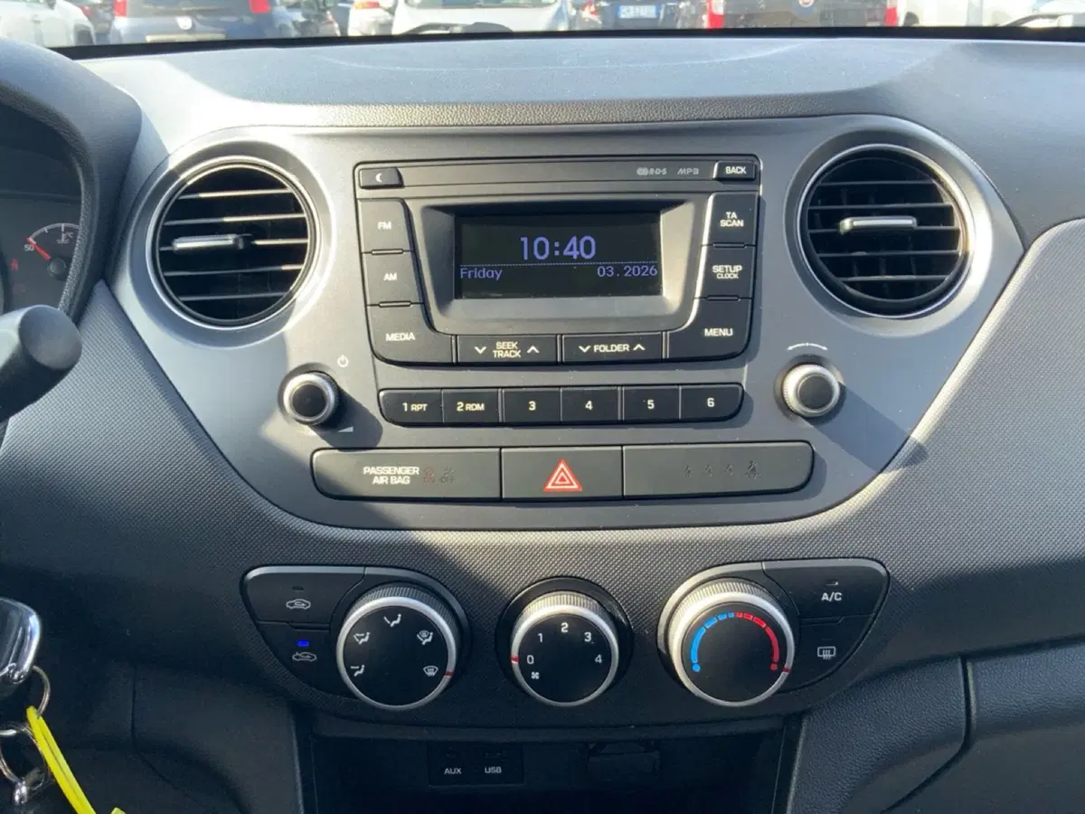 Hyundai i10 usata a Perugia (12)