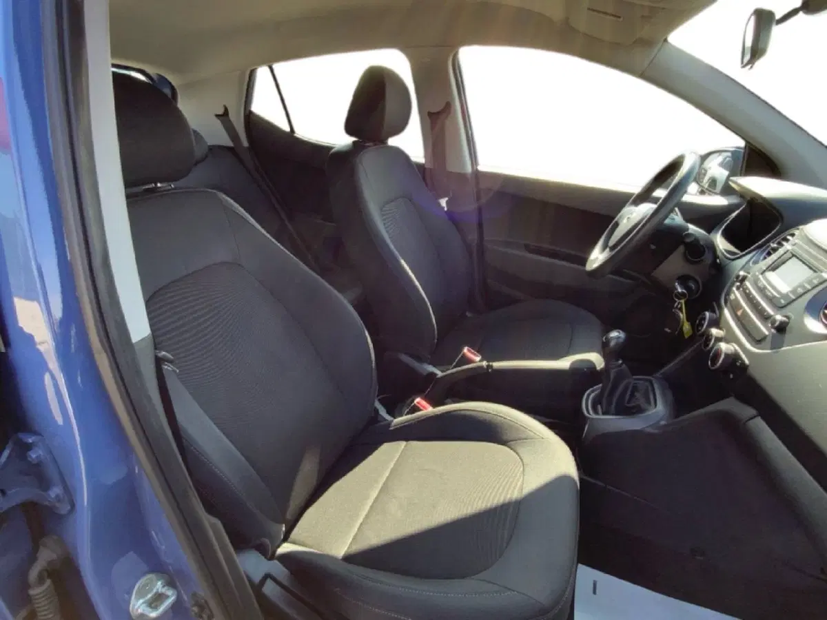 Hyundai i10 usata a Perugia (7)