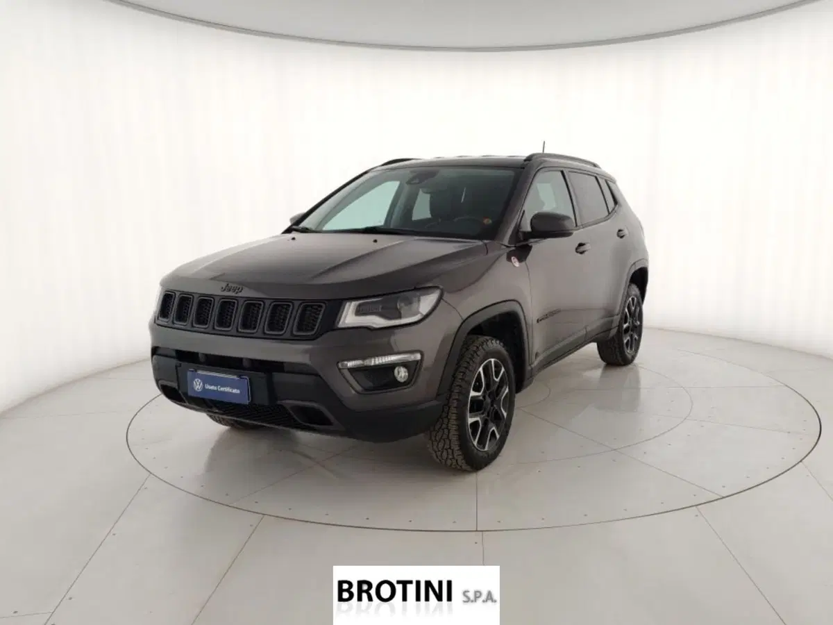 Jeep Compass usata a Massa-Carrara