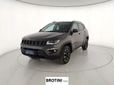 Jeep Compass 2.0 Multijet II 170 aut. 4WD Trailhawk del 2020 usata a Massa