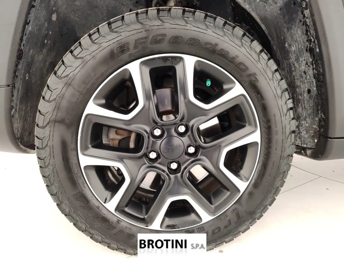 Jeep Compass usata a Massa-Carrara (6)