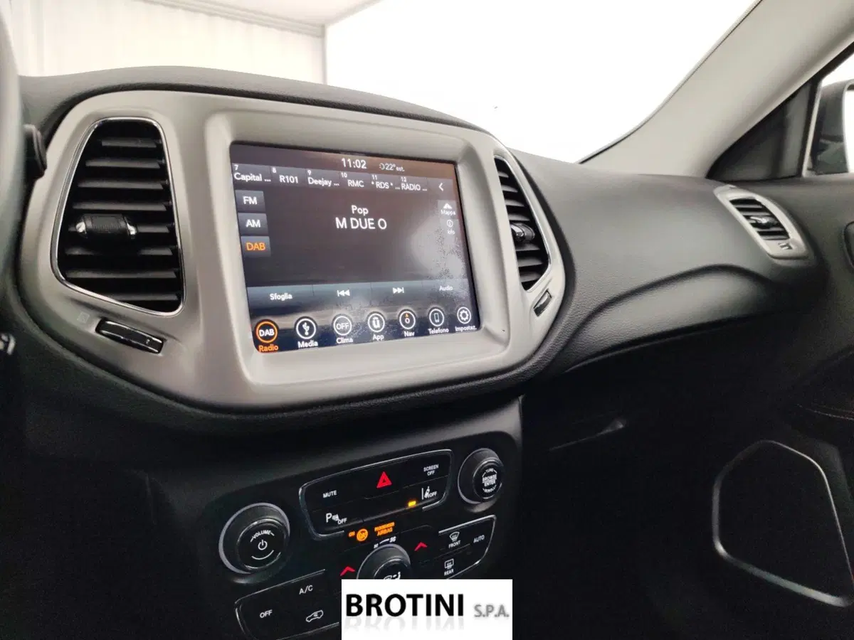 Jeep Compass usata a Massa-Carrara (12)