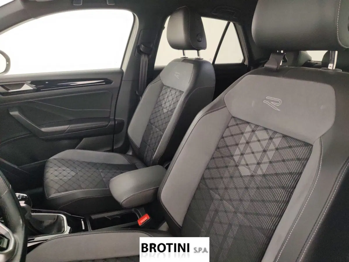 Volkswagen T-Roc usata a Massa-Carrara (10)