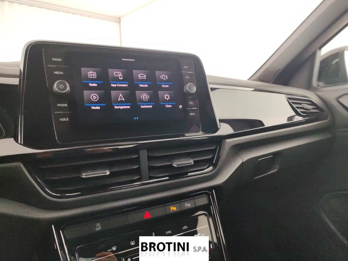 Volkswagen T-Roc usata a Massa-Carrara (13)