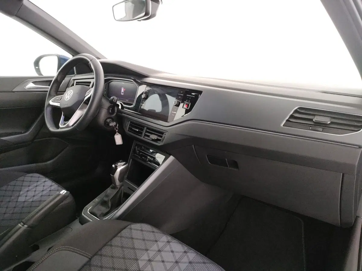 Volkswagen Taigo usata a Napoli (6)