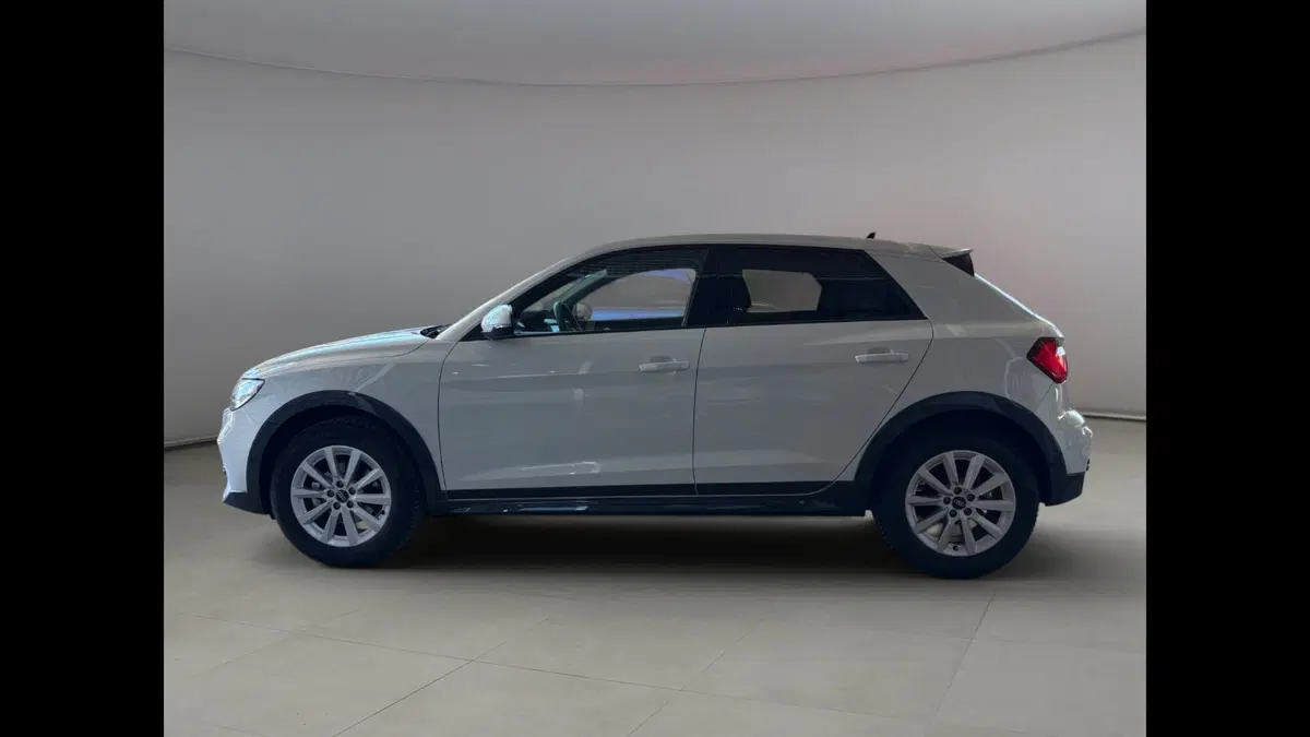 Audi A1 allstreet usata a Palermo (3)