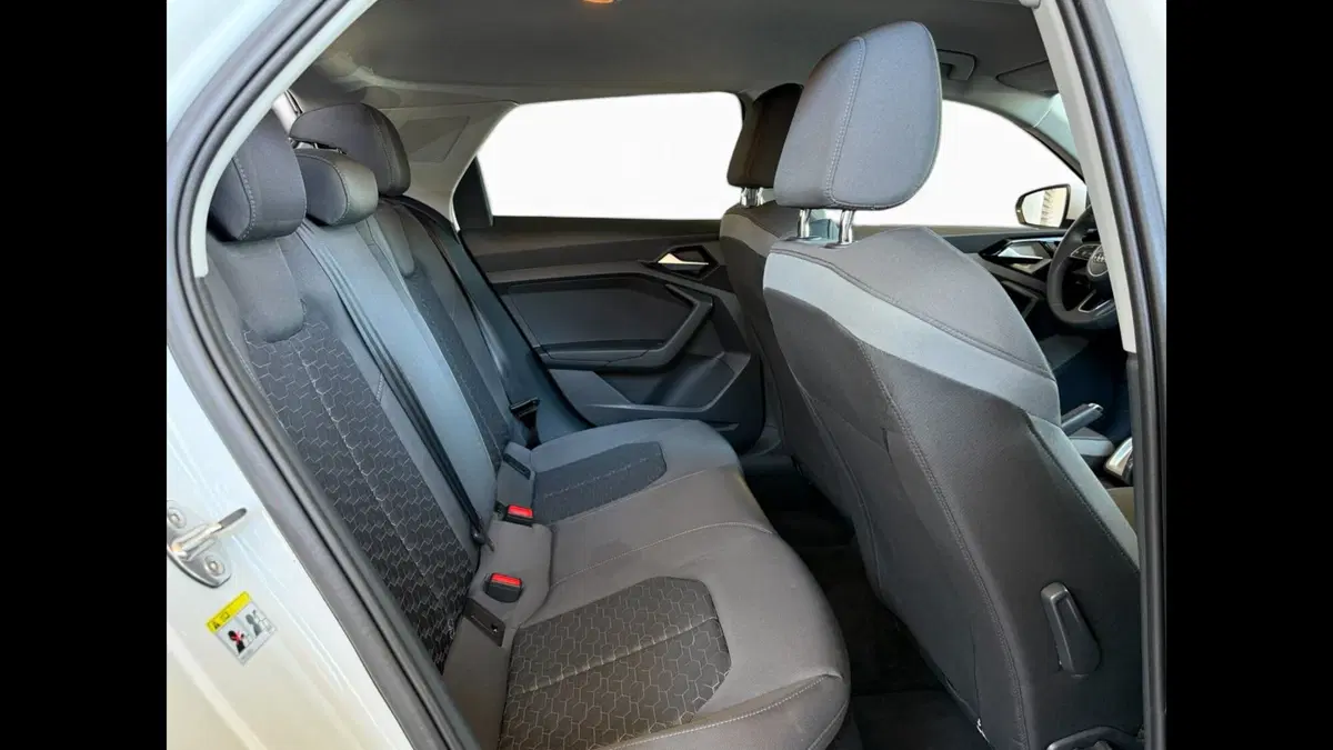 Audi A1 allstreet usata a Palermo (9)