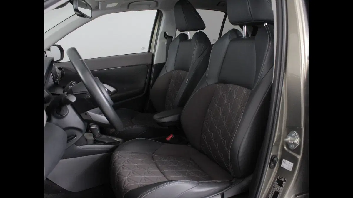 Toyota Yaris Cross usata a Palermo (12)