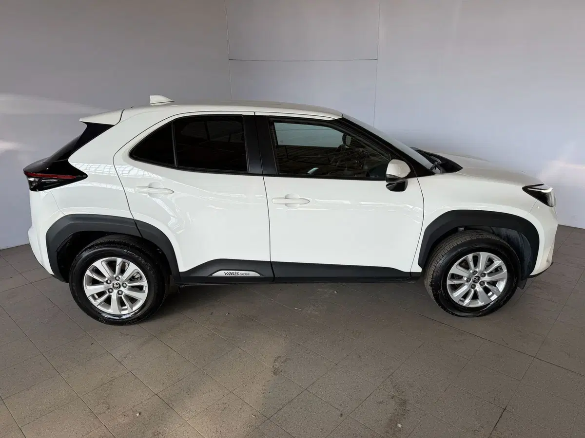 Toyota Yaris Cross usata a Monza e Brianza (7)