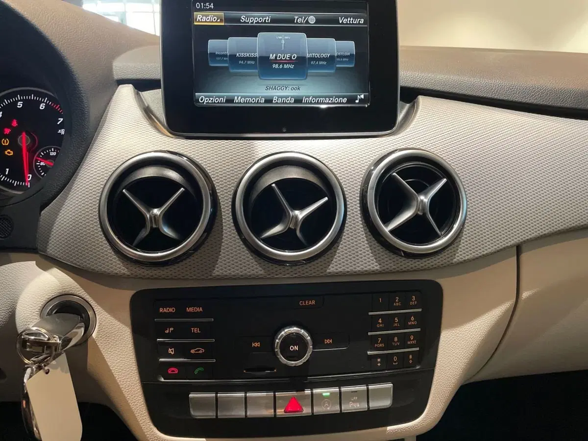 Mercedes-Benz Classe B usata a Firenze (15)