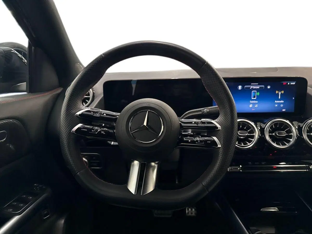 Mercedes-Benz GLA SUV usata a Firenze (11)