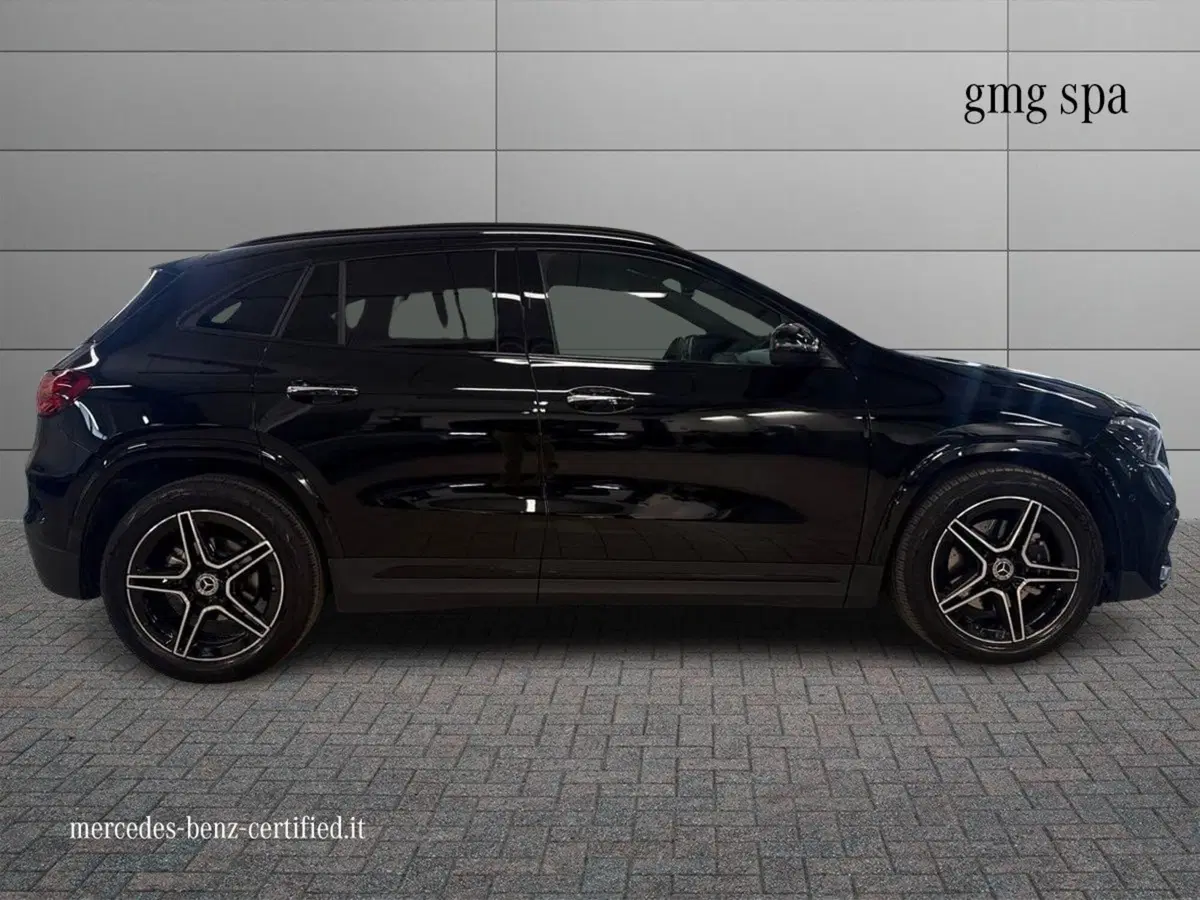Mercedes-Benz GLA SUV usata a Firenze (5)