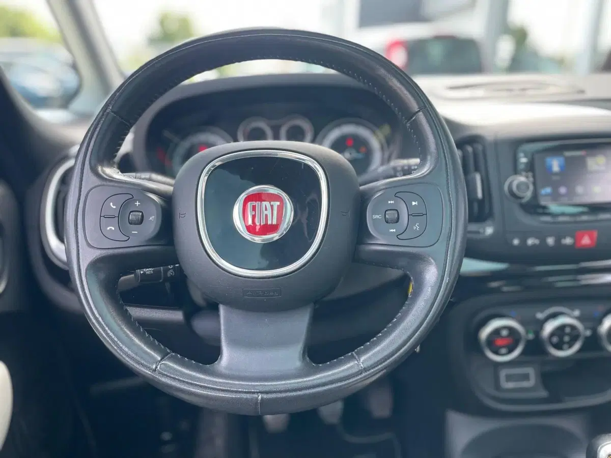 Fiat 500L usata a Ancona (11)