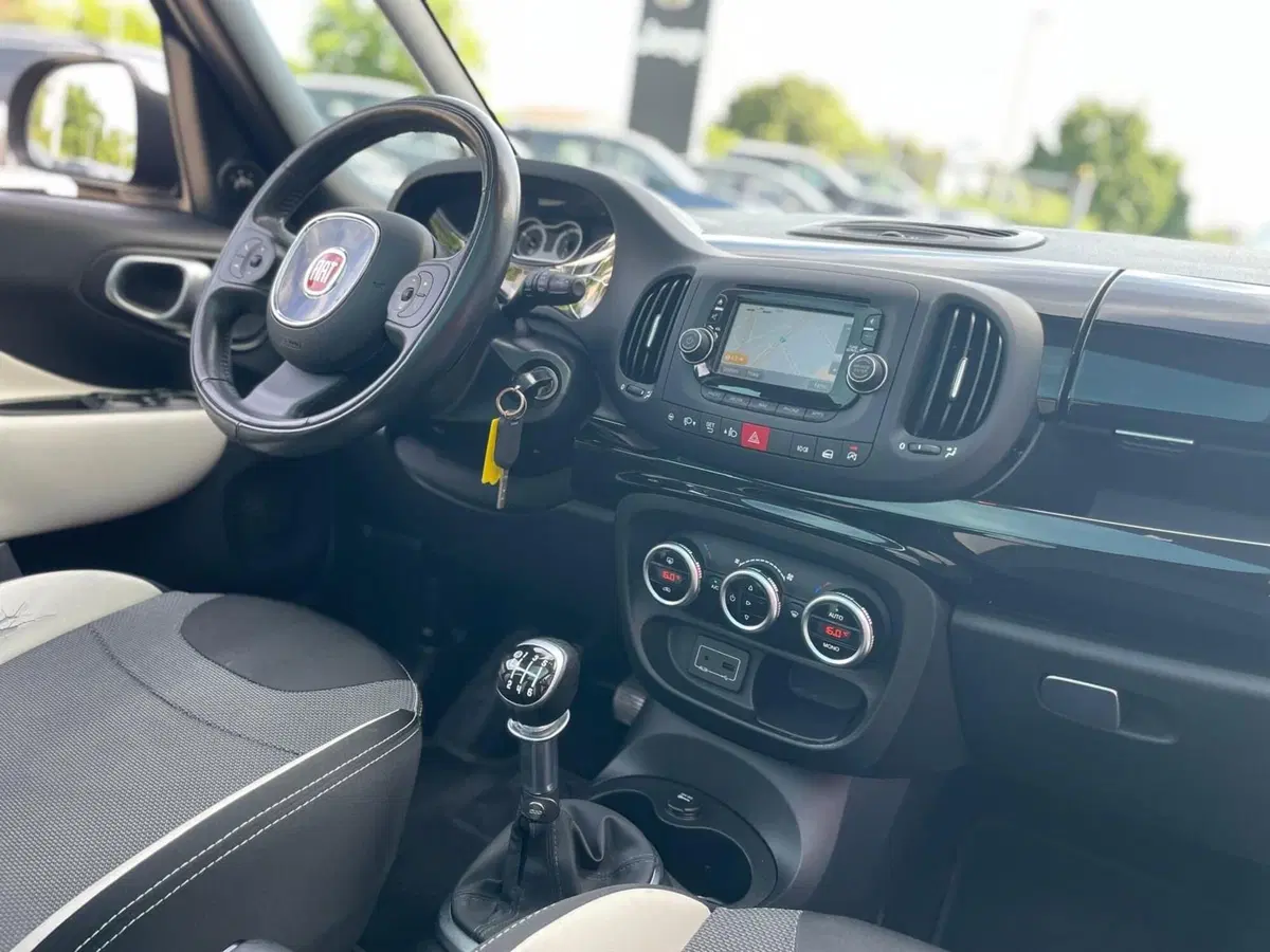 Fiat 500L usata a Ancona (15)