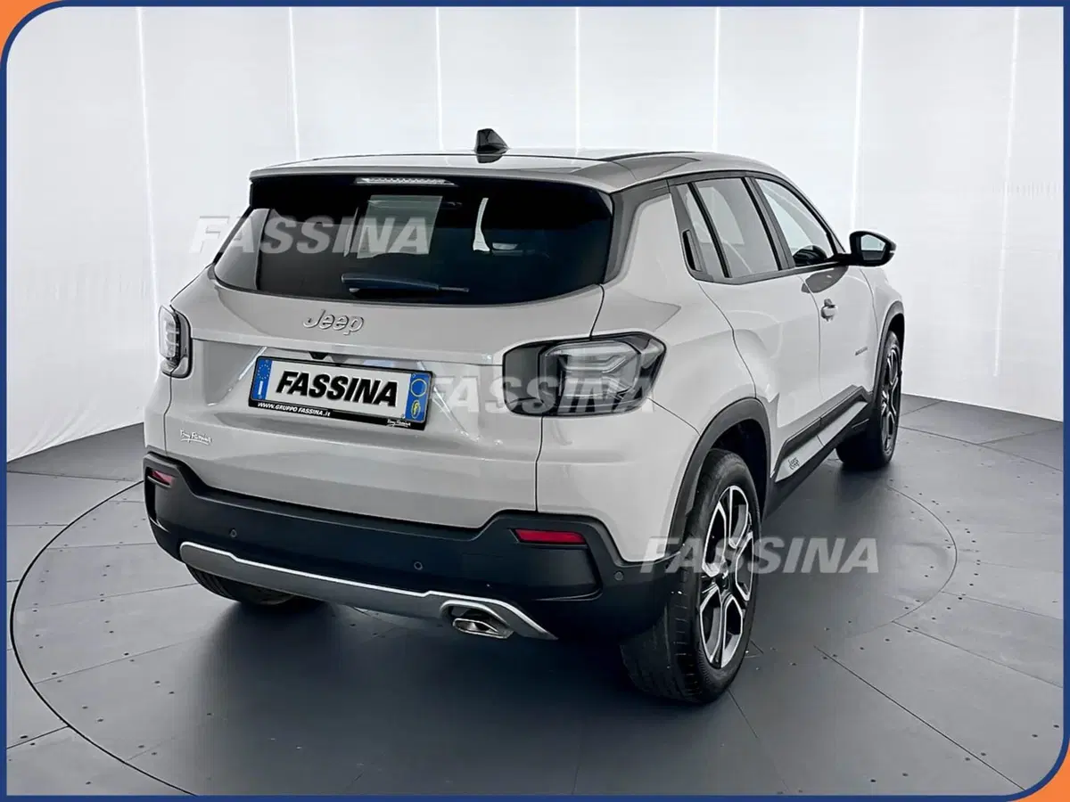 Jeep Avenger usata a Milano (6)