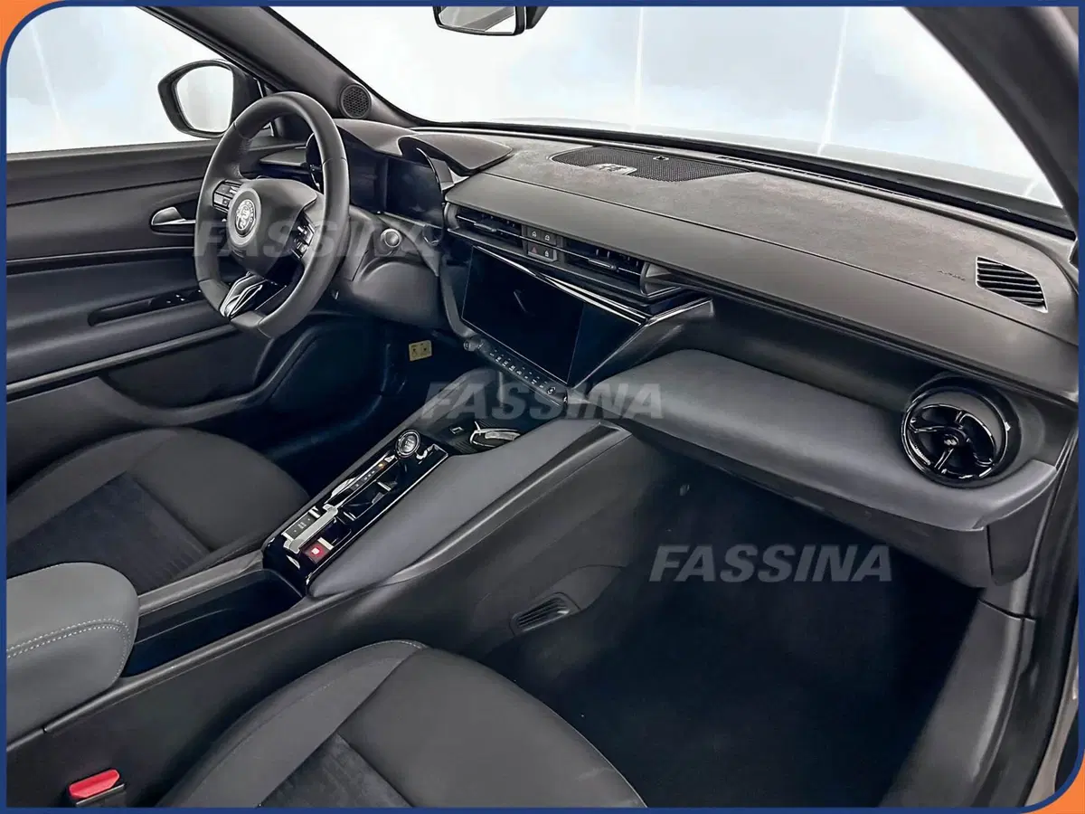 Alfa Romeo Junior usata a Milano (13)