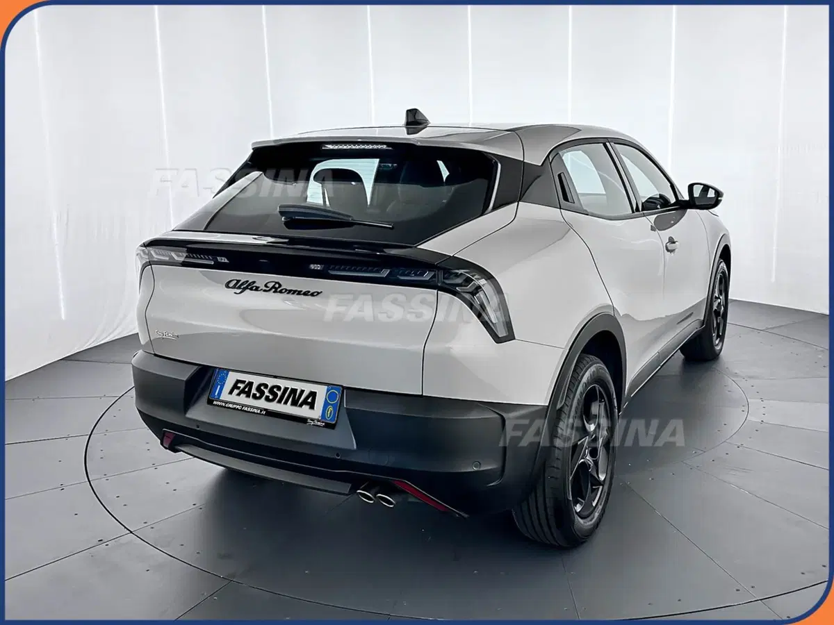 Alfa Romeo Junior usata a Milano (6)