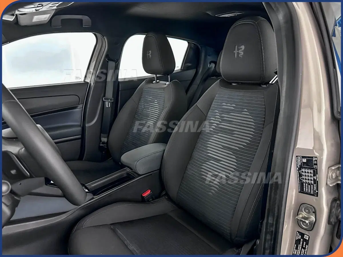 Alfa Romeo Junior usata a Milano (8)