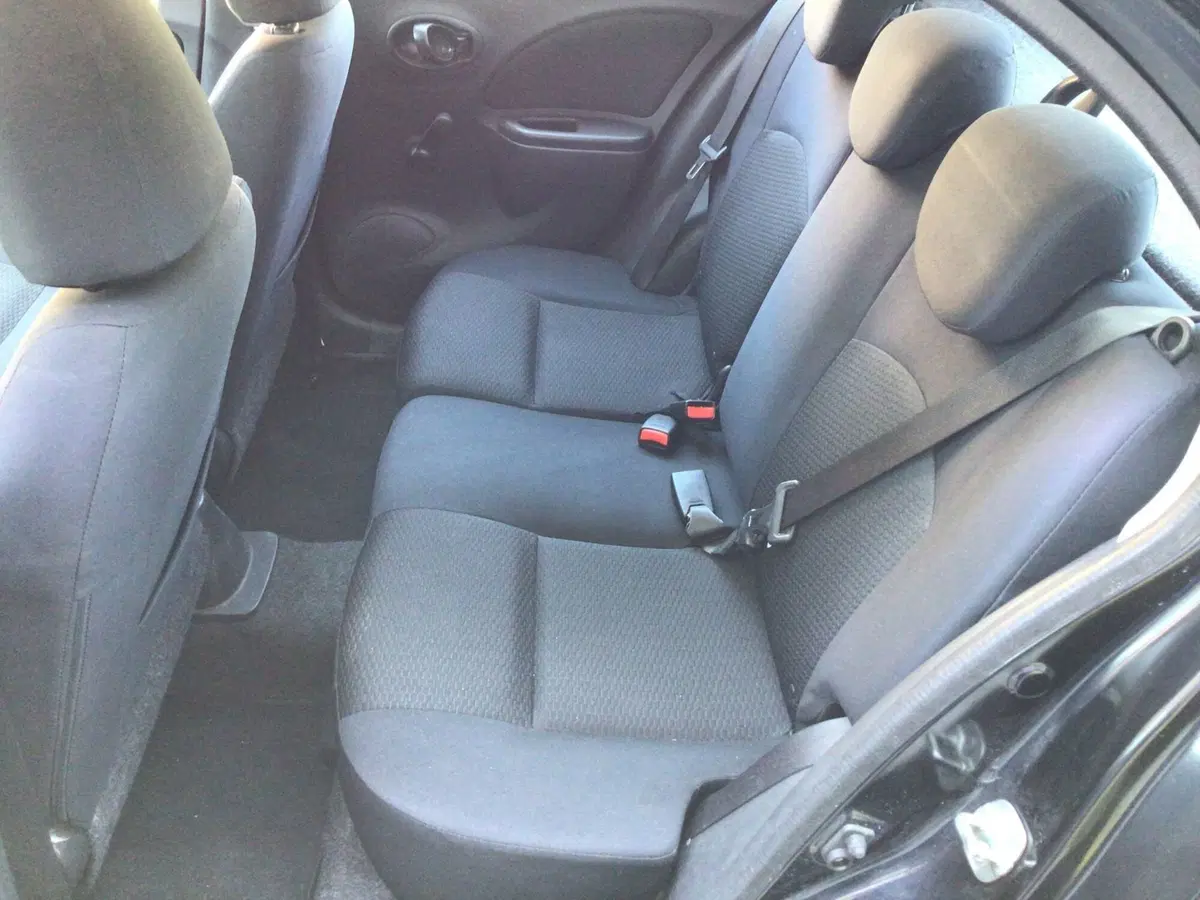 Nissan Micra usata a Genova (11)