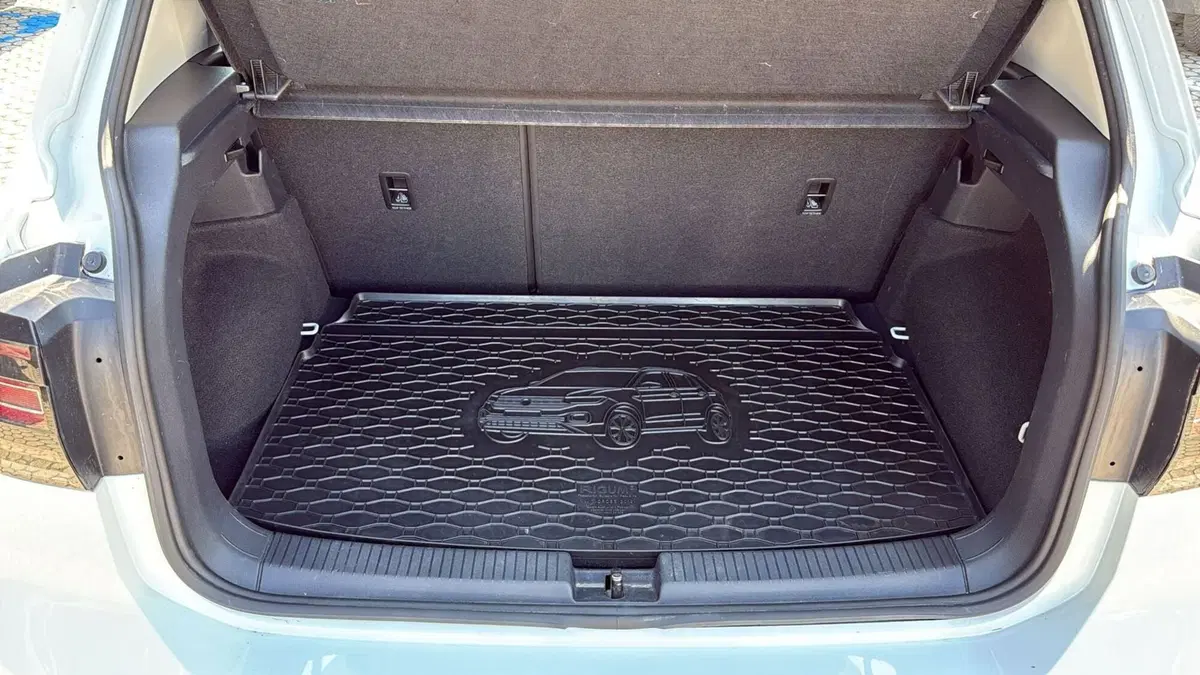 Volkswagen T-Cross usata a Massa-Carrara (12)