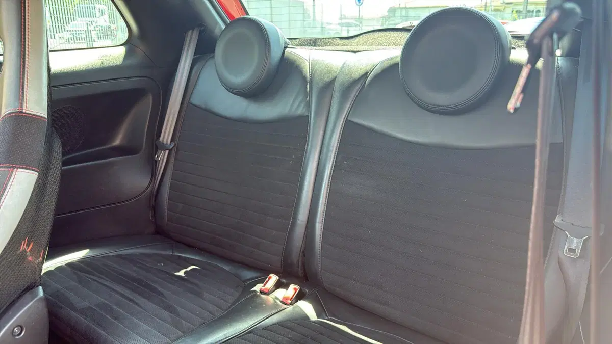 Abarth 595 Cabrio usata a Massa-Carrara (17)