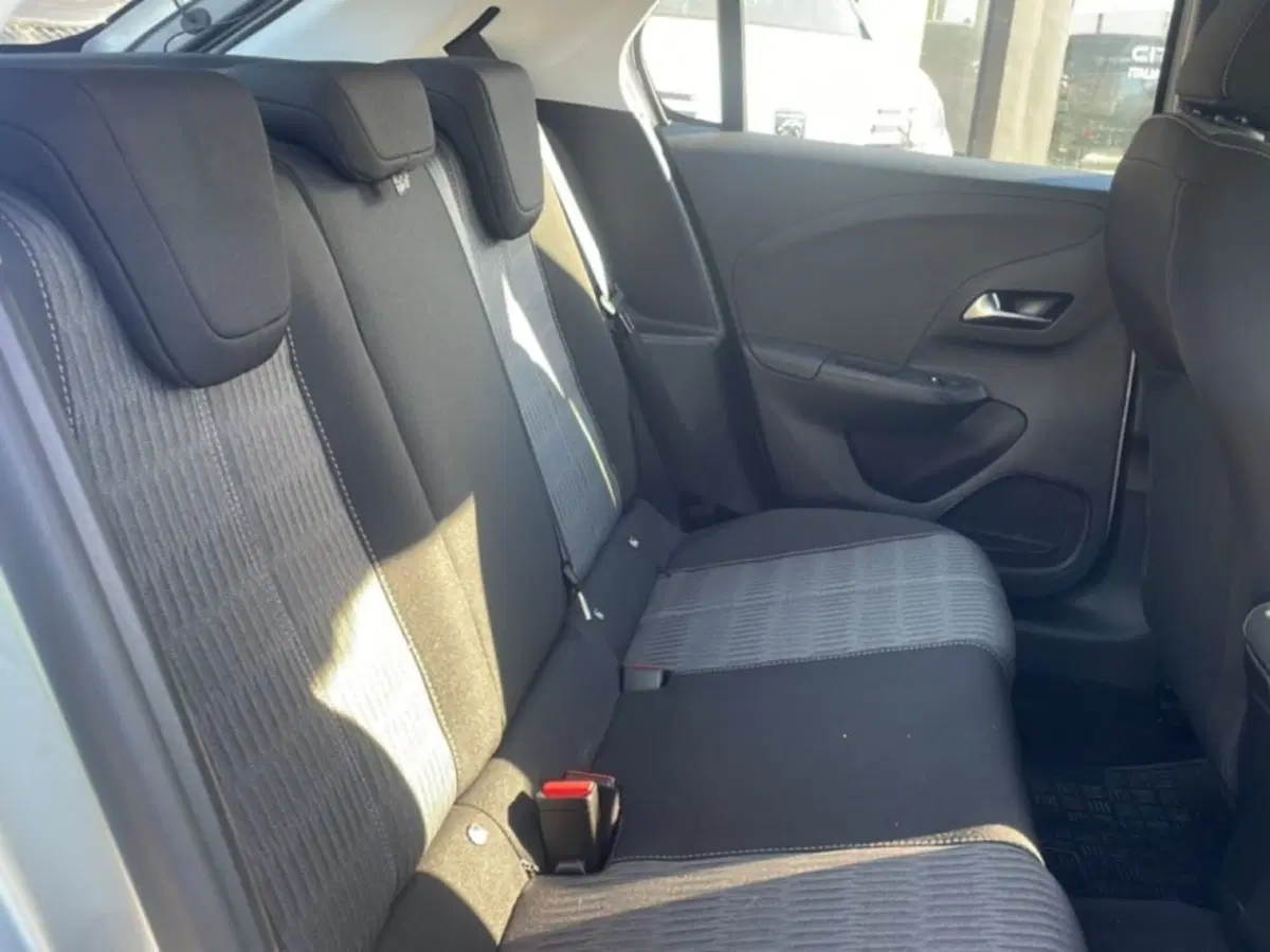 Opel Corsa usata a Foggia (13)