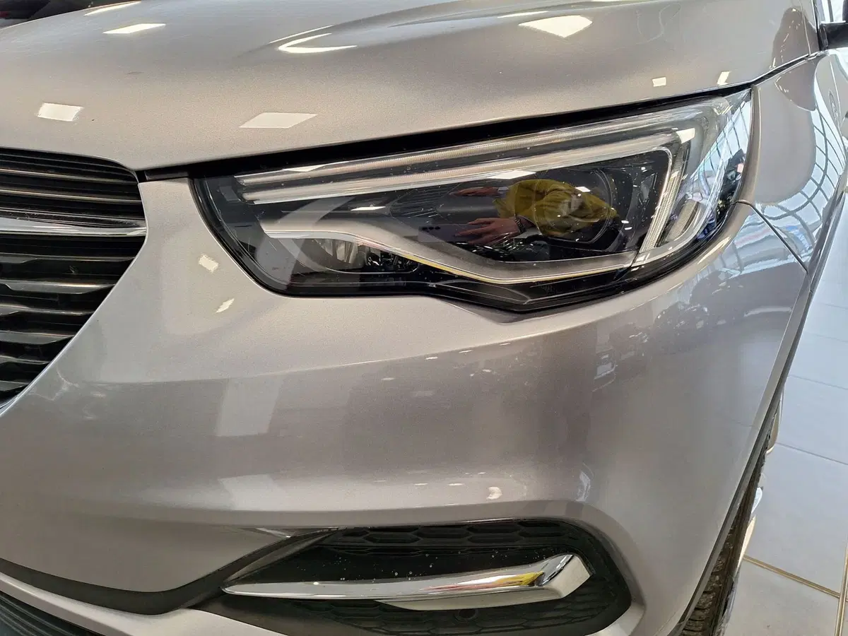Opel Grandland X usata a Modena (7)