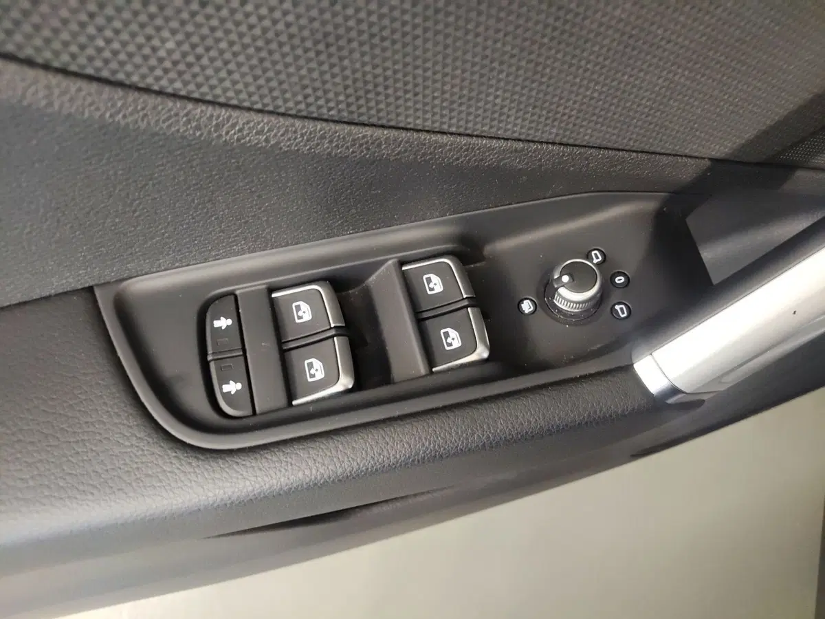 Audi Q2 usata a Modena (14)