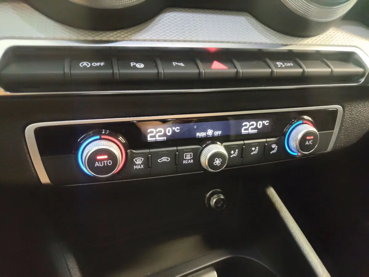 Audi Q2 usata a Modena (11)