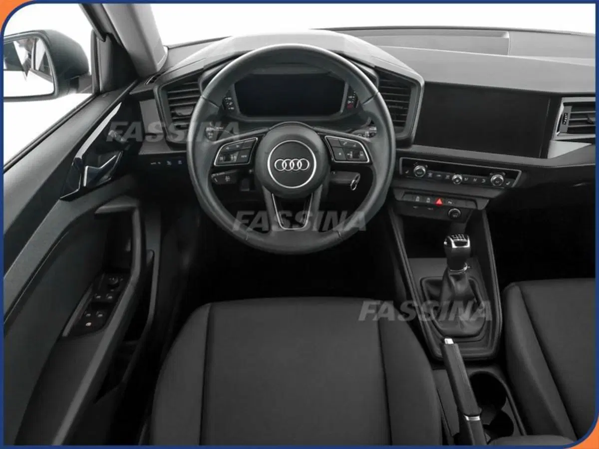 Audi A1 Sportback usata a Milano (8)