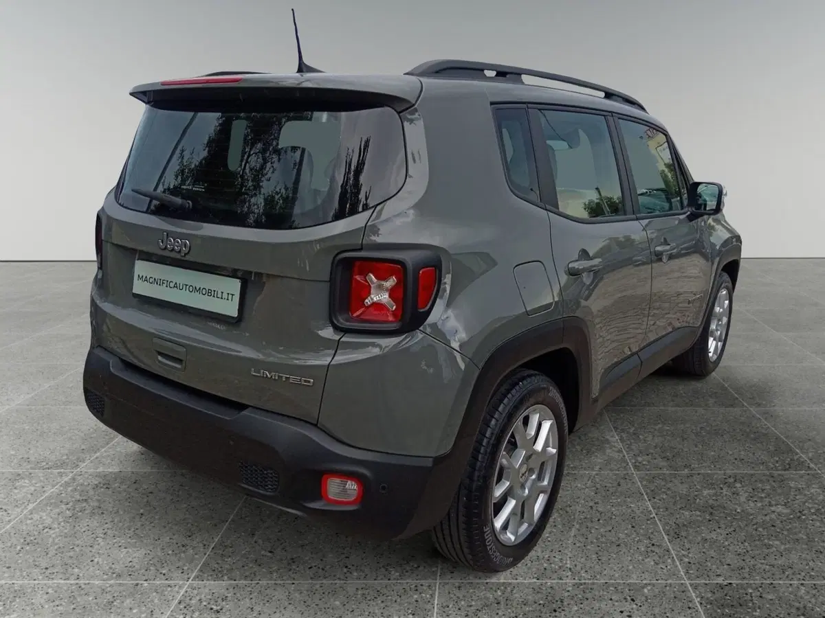 Jeep Renegade usata a Bari (12)