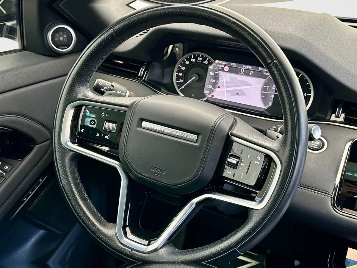 Land Rover Range Rover Evoque usata a Bari (10)
