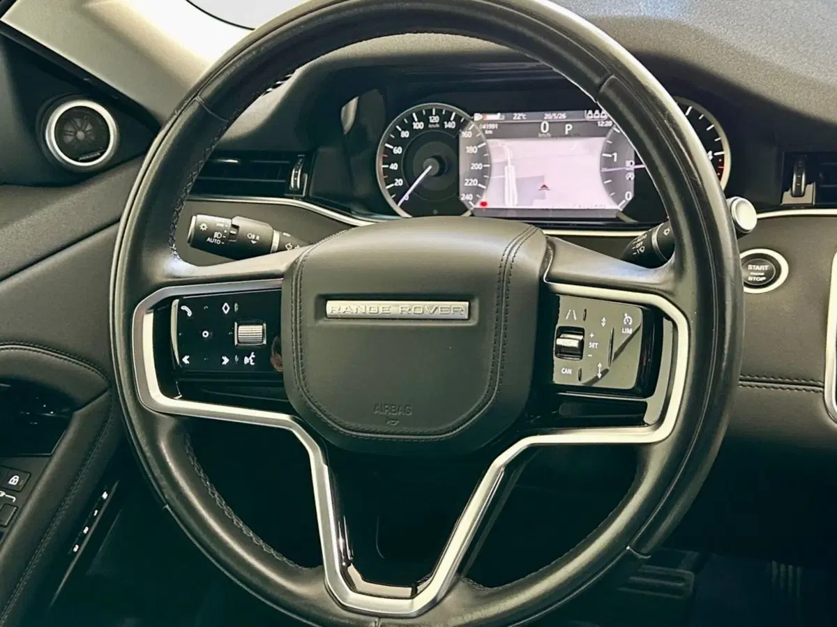 Land Rover Range Rover Evoque usata a Bari (10)