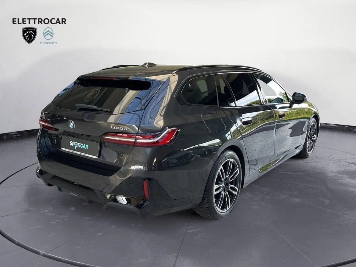 BMW Serie 5 Touring usata a Vicenza (8)