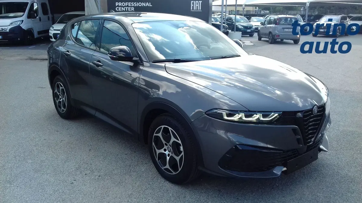Alfa Romeo Tonale nuova a Torino