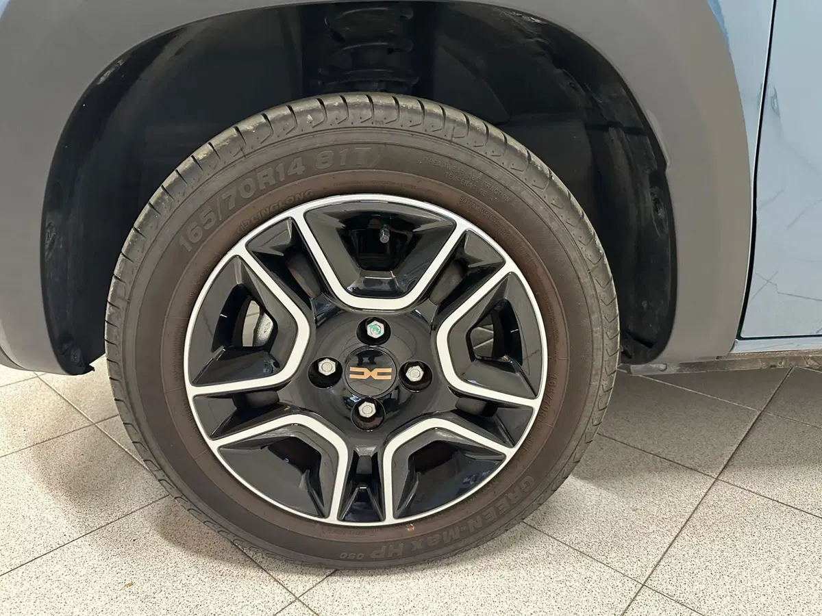 Dacia Spring usata a Verbano Cusio Ossola (9)